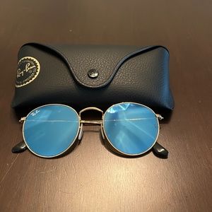 Ray Ban Round Flash Lenses Blue Sunglasses